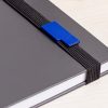 blauer USB-Big-Clip zum Abheften am Notizbuchband